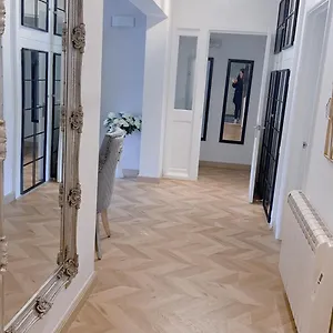  Apartment Luxury In United Kingdom