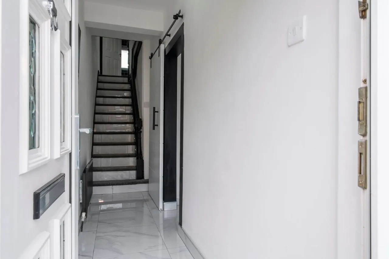 Belfast City Break Apartment